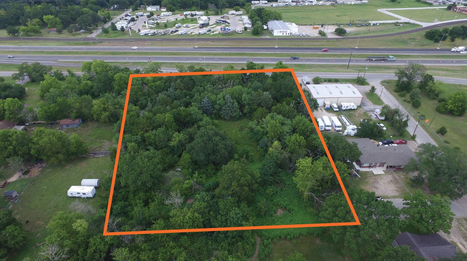 ± 2.04 Acres | N Earl Rudder Fwy | Bryan, TX: 0000 N Earl Rudder Fwy, Bryan, TX 77803